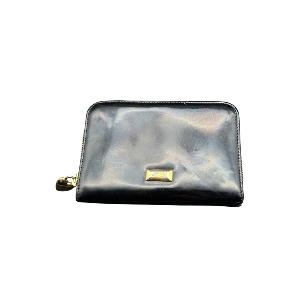Vintage Y2K Moschino Black Patent Leather Zip Around Wallet Gold Heart KC